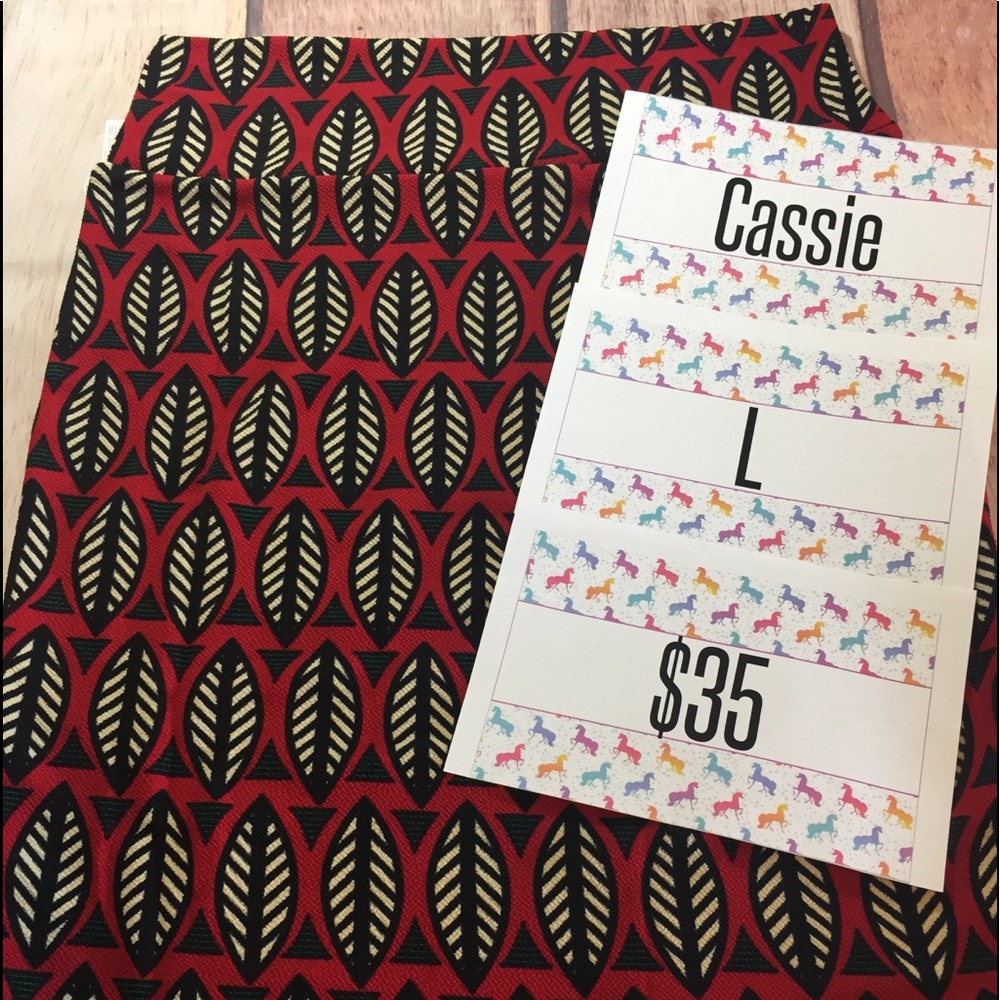 Cassie skirt